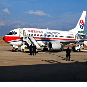 西安咸阳航空快运业稳步发展的原因是什么？